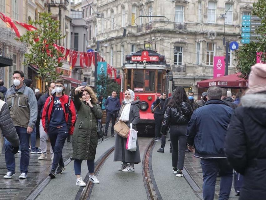 İl il rakamlar belli oldu! İstanbul'da hangi ilden kaç kişi yaşıyor? İşte şaşırtıcı sonuçlar...