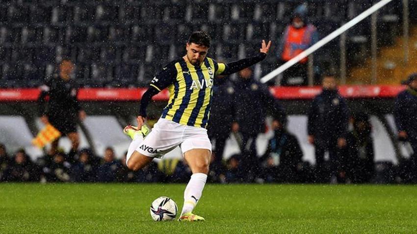 Önce Ersin Düzen sonra Serhat Akın! Fenerbahçe elendi sosyal medyada tepki dinmedi