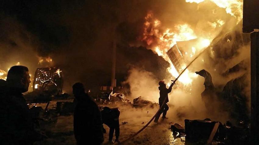 Savaş uçakları gece yarısı 02.34'te vurdu! Çok sayıda ölü ve yaralı asker var...