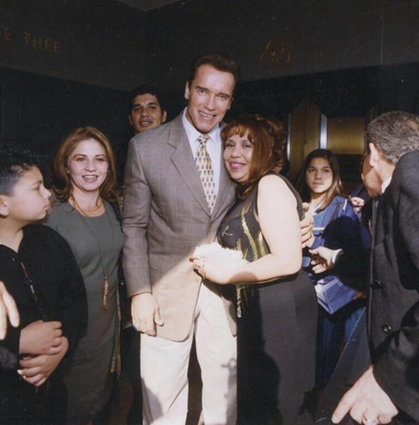 Arnold Schwarzenegger'in hizmetçisiyle kaçamağından dünyaya gelen oğlu: Benim babam eski kafalı!