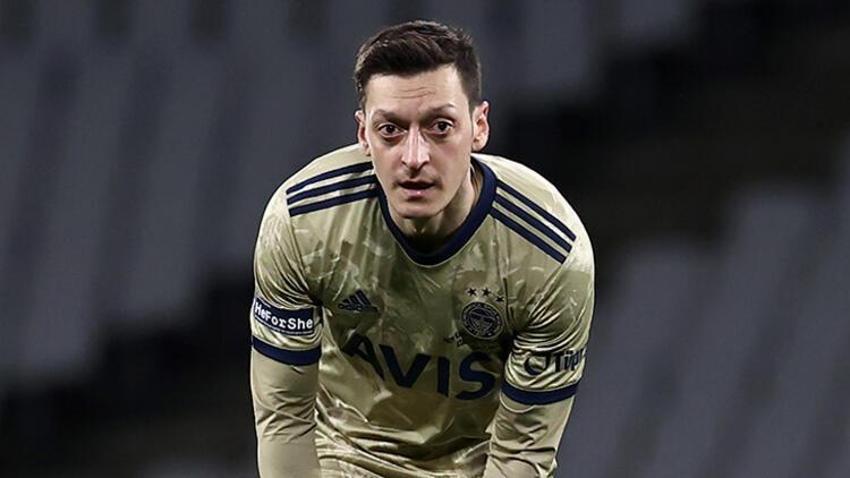 Fenerbahçe'de yumruk yumruğa kavga! Yıldız futbolcu meydan okudu 'Bırakın gelsin'