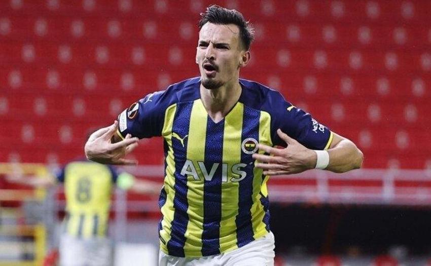 Fenerbahçe'de yumruk yumruğa kavga! Yıldız futbolcu meydan okudu 'Bırakın gelsin'