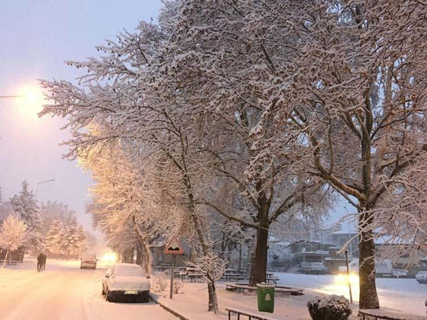Kar yağışı bitti derken turuncu kodlu alarm verildi! Meteoroloji'den son dakika açıklaması! Ve başladı, çok sayıda ilde...