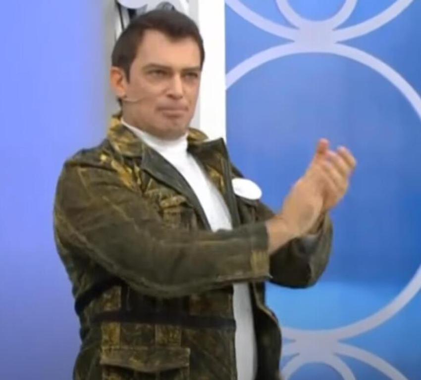 Ünlü isim Meriç Erkan'ın şaşırtan değişimi! Yeni adını açıkladı...