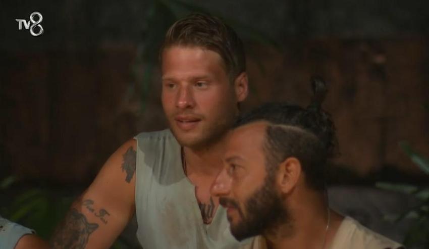 Survivor'a damga vuran kavga! Resmen kıyamet koptu, yayınlanmayan görüntüler ortaya çıktı! Survivor All Star'da Hikmet ve Yunus Emre...
