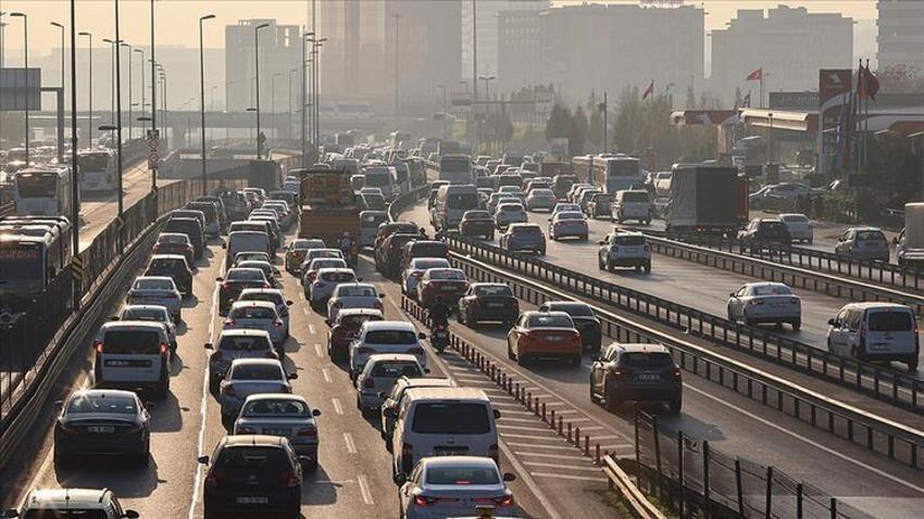 Arabası olan herkesi ilgilendiriyor! Yüzde yüz zam geldi