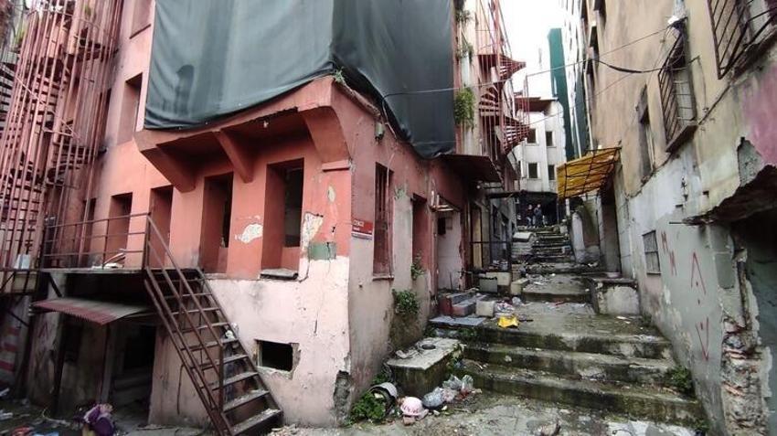 Zürafa Sokağın kültürel dönüşümü için ilk fiziki adım atıldı
