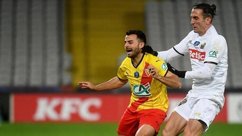 O paylaşımı yapmayacaktı! Menajeri resmen açıkladı! Daha gelir gelmez kovuldu