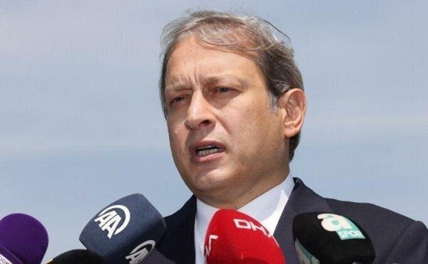 Burak Elmas hem 'Torrent'in tazminatını' açıkladı hem de takımdan ayrılacak yıldızı