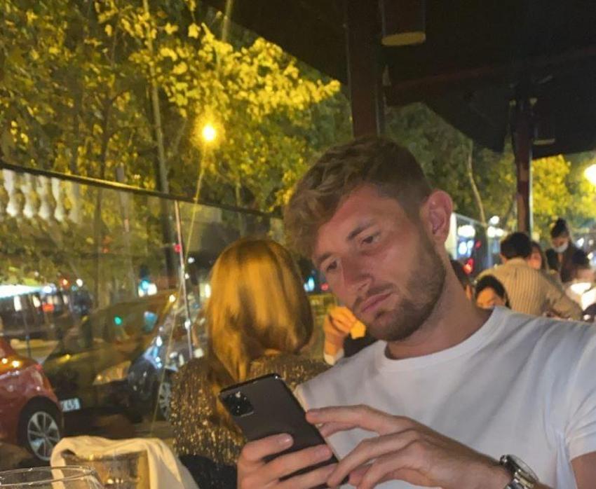 Christopher Lenz'le Türk güzel, sevgili olduklarını açıkladı! Fotoğrafla duyurdular