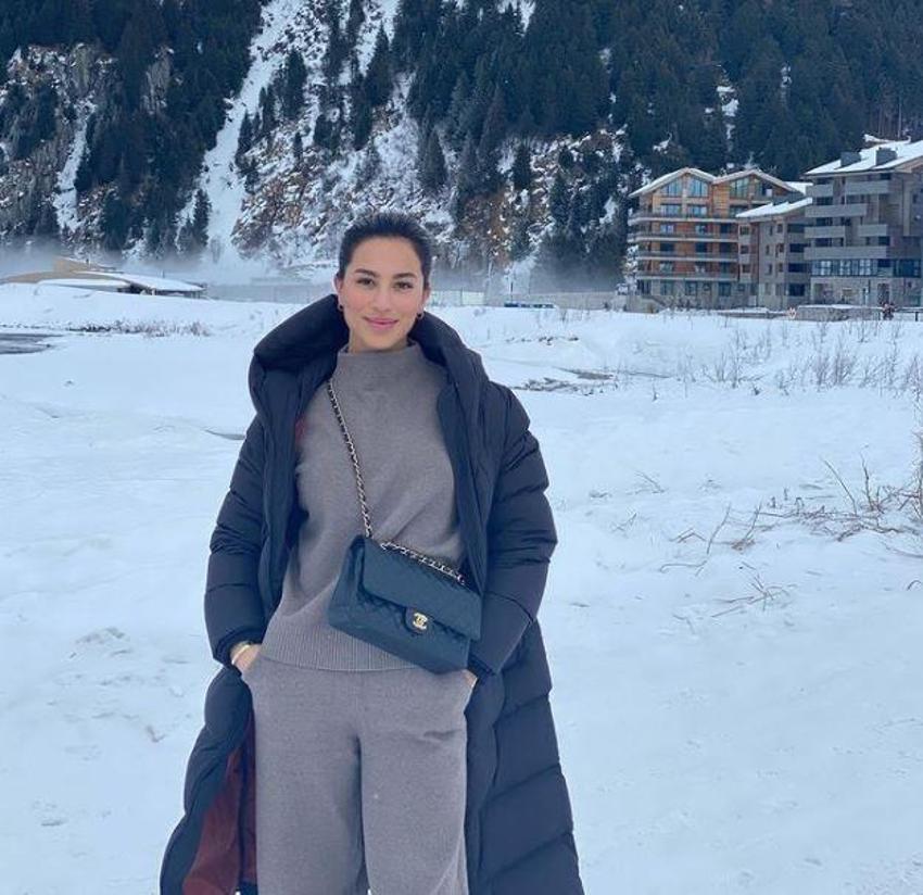 Christopher Lenz'le Türk güzel, sevgili olduklarını açıkladı! Fotoğrafla duyurdular