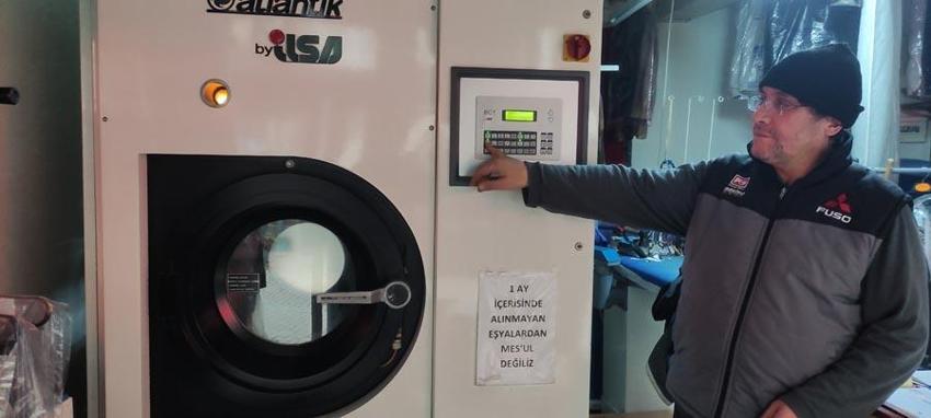 40 yılda 400 bin liralık altın ve dolar buldu