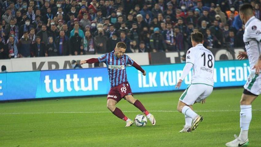 Trabzonspor-Konyaspor maçına damga vurdu! Kimse durduramıyor, Edin Visca yıktı geçti! Abdullah Avcı'dan flaş hamle, yıllar sonra ilk kez...