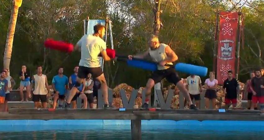 Survivor'da sürgün adasına kim gitti, Survivor'da eleme adayı kim oldu, işte dokunulmazlığı kazanan takım! Acun Ilıcalı açıkladı, şok hakaret sözleri...