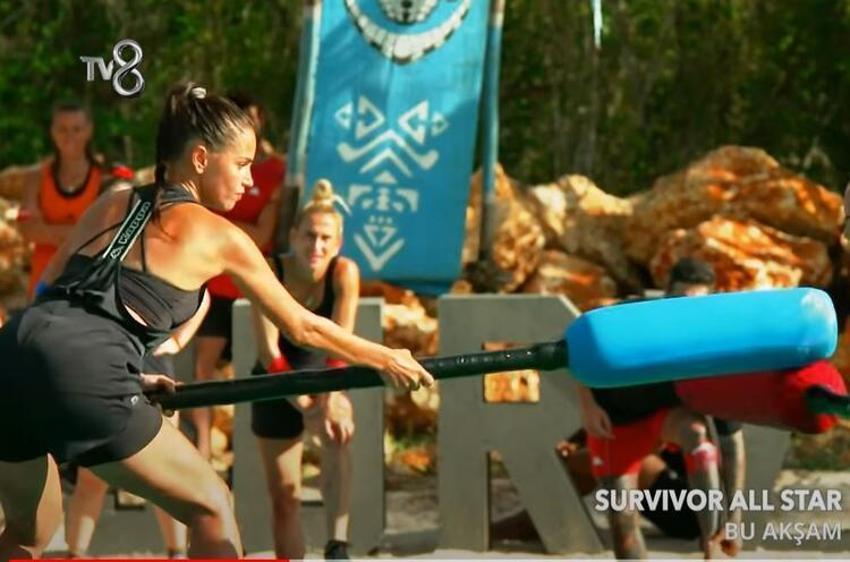 Survivor'da sürgün adasına kim gitti, Survivor'da eleme adayı kim oldu, işte dokunulmazlığı kazanan takım! Acun Ilıcalı açıkladı, şok hakaret sözleri...