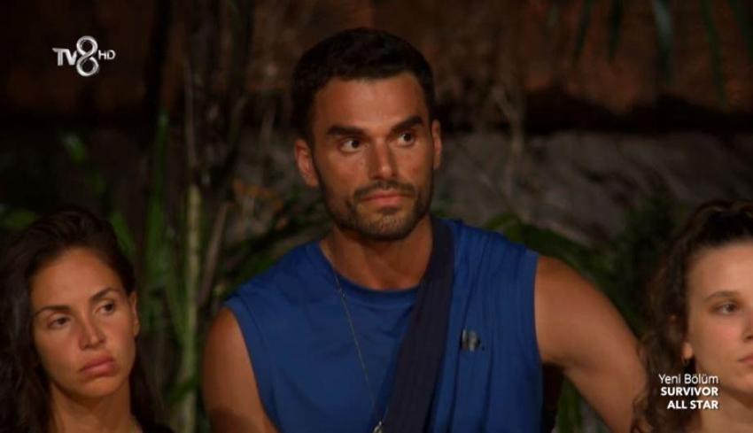 Survivor'da sürgün adasına kim gitti, Survivor'da eleme adayı kim oldu, işte dokunulmazlığı kazanan takım! Acun Ilıcalı açıkladı, şok hakaret sözleri...