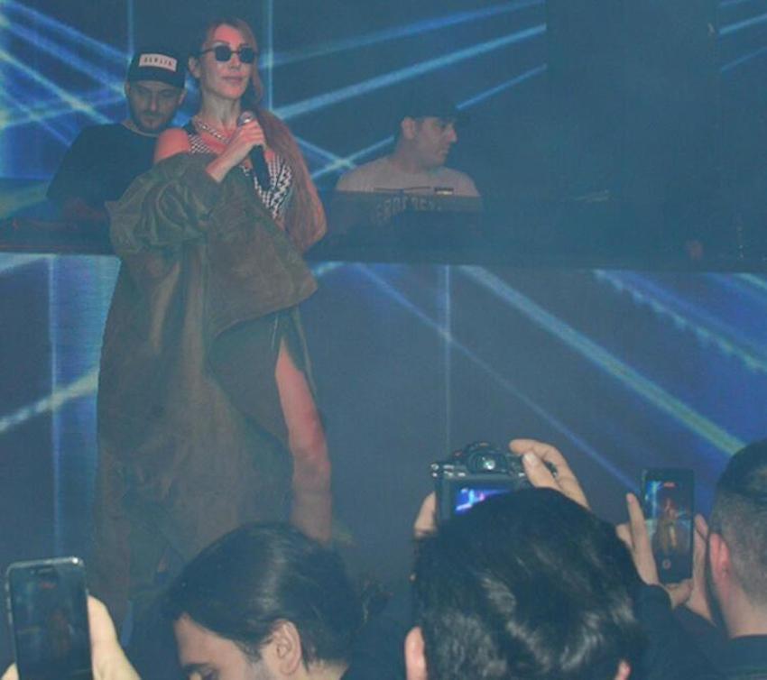 Hande Yener: Dua Lipa ile ilham perilerimiz tanıştı