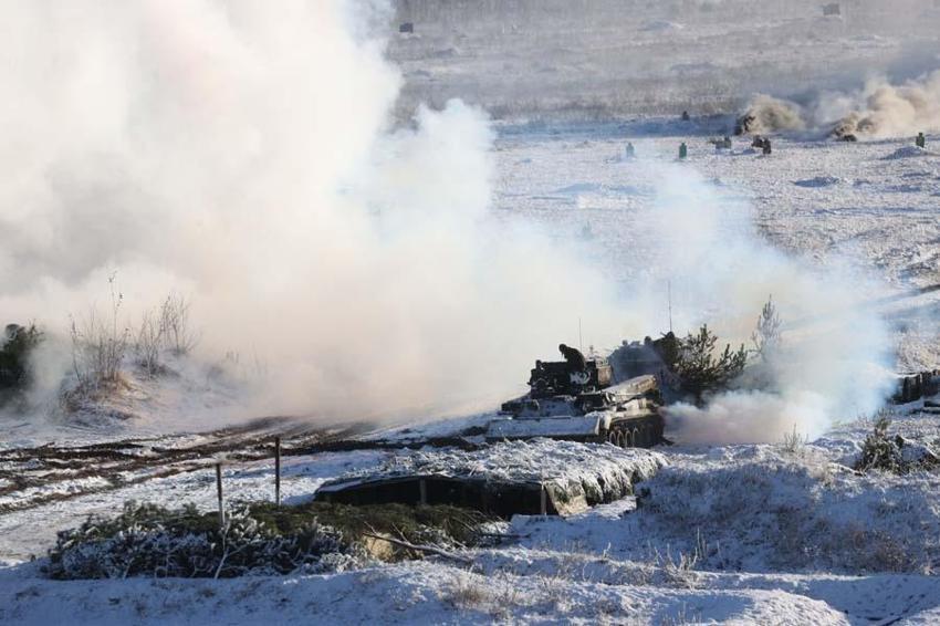 İngiltere'den Ukrayna'da darbe iddiası! Rusya saldırmaya başladı...