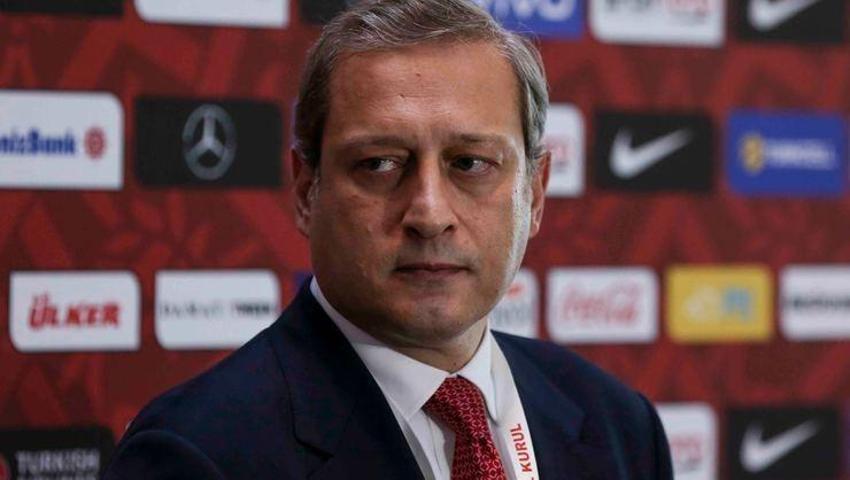 Galatasaray'da son dakika! Şampiyon teknik adam 'ben bu yükün altına girerim' dedi Burak Elmas'ı baskı altına aldı