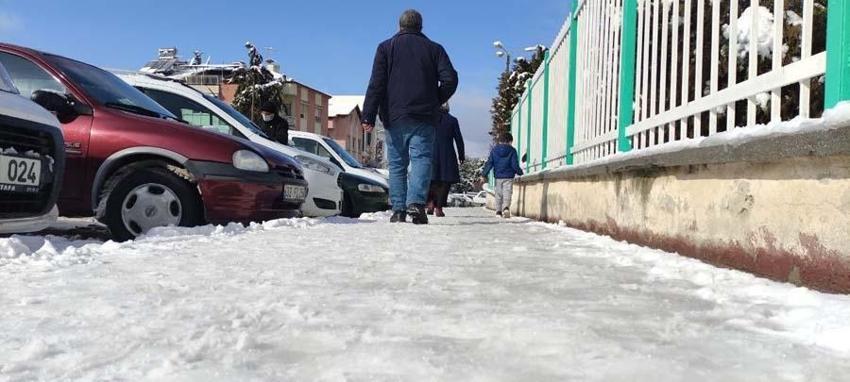 İllere göre haftalık vaka haritası belli oldu! Bakan Koca açıkladı: Zirvedeki iller değişti...