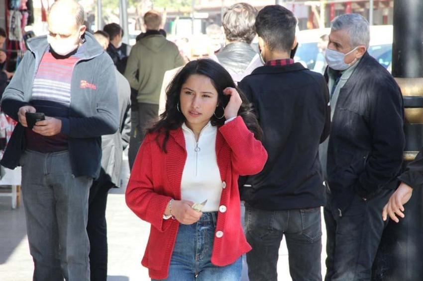 İllere göre haftalık vaka haritası belli oldu! Bakan Koca açıkladı: Zirvedeki iller değişti...