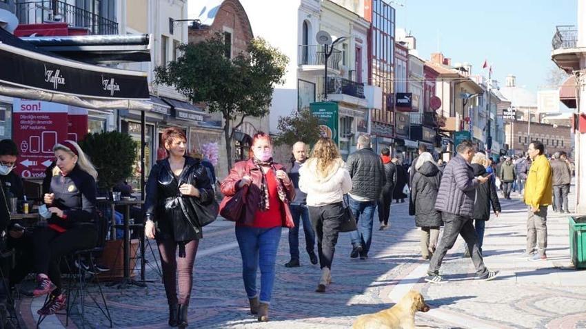 İllere göre haftalık vaka haritası belli oldu! Bakan Koca açıkladı: Zirvedeki iller değişti...