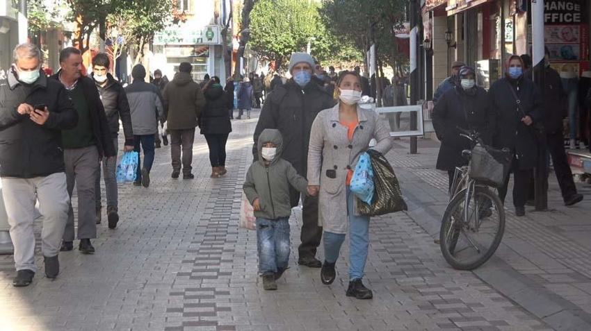 İllere göre haftalık vaka haritası belli oldu! Bakan Koca açıkladı: Zirvedeki iller değişti...