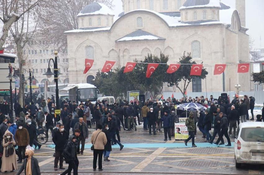 İllere göre haftalık vaka haritası belli oldu! Bakan Koca açıkladı: Zirvedeki iller değişti...