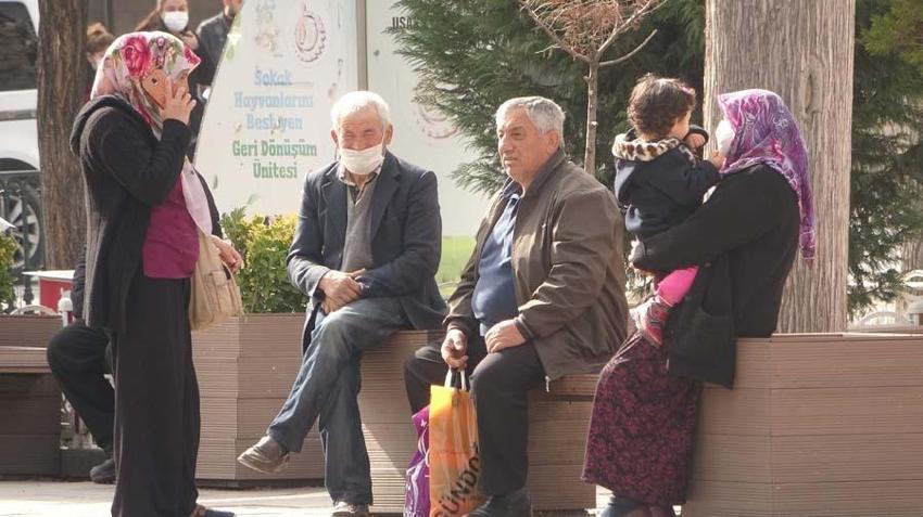 İllere göre haftalık vaka haritası belli oldu! Bakan Koca açıkladı: Zirvedeki iller değişti...