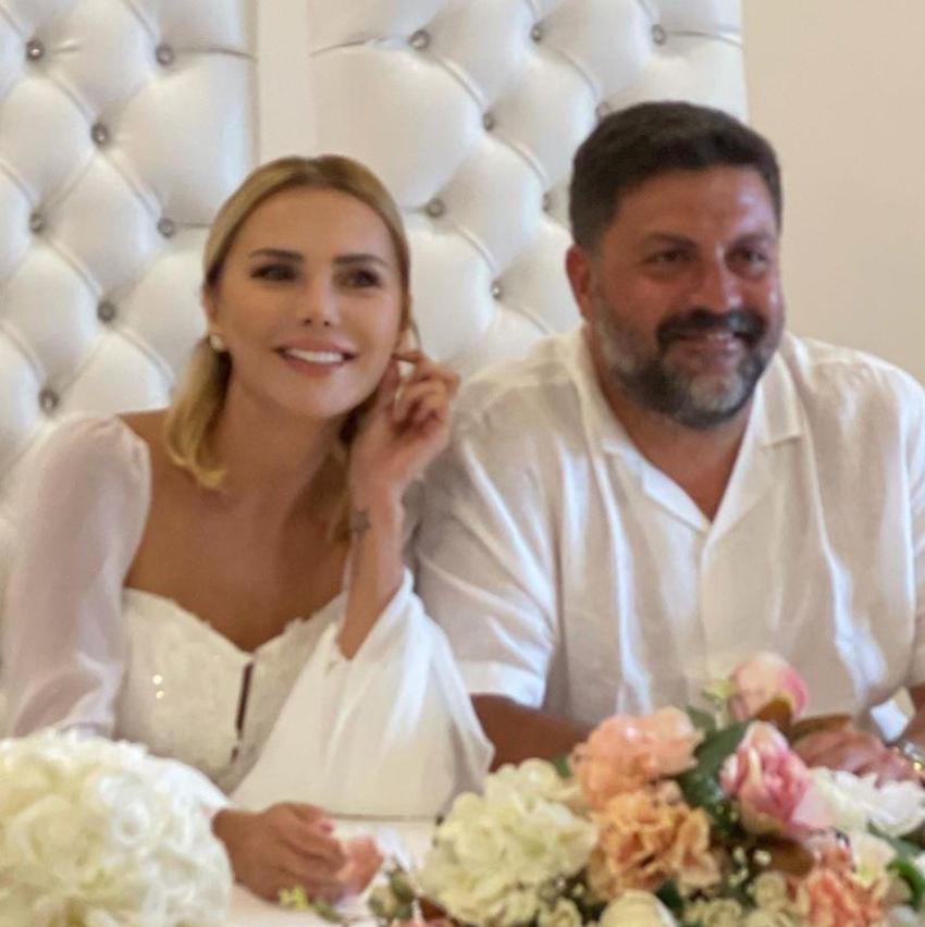 Şafak Mahmutyazıcıoğlu'nun eşi Ece Erken isyan etti!