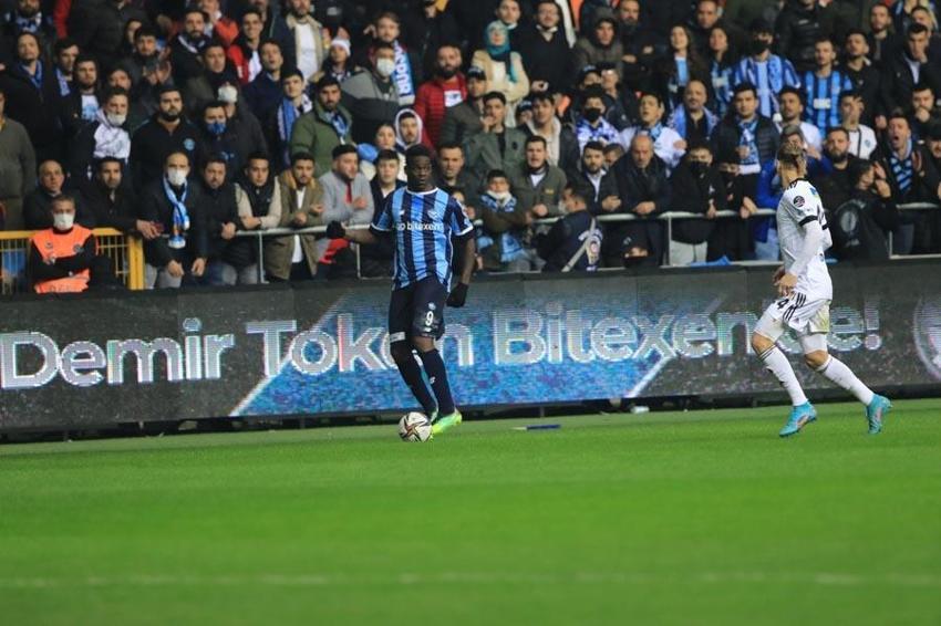 Sergen Yalçın ısrar edip getirdi Önder Karaveli'yle çıkışa geçti! Beşiktaş Adana Demirspor deplasmanından çıkamadı