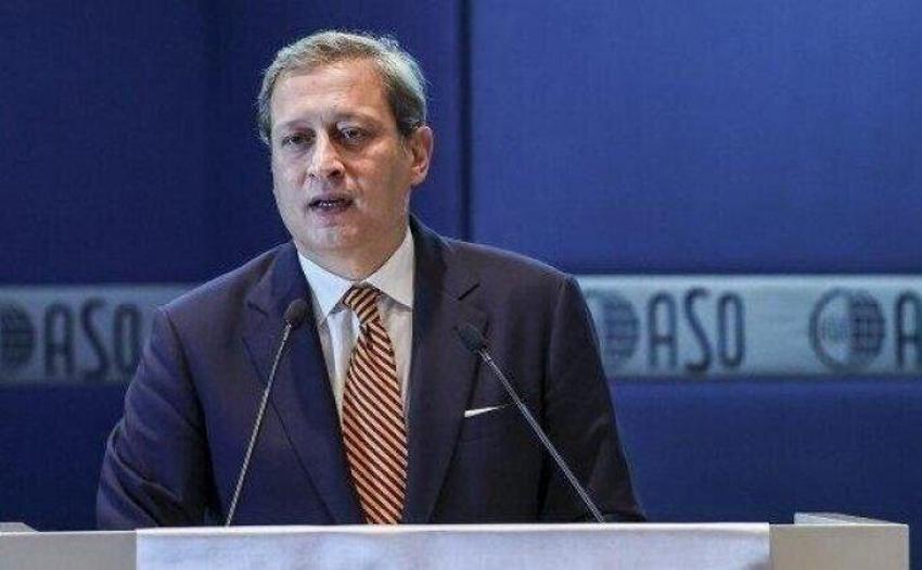 Burak Elmas 20 yıl önceki defteri açtı o teknik adama kapıları kapattı! 'İçeri giremez'