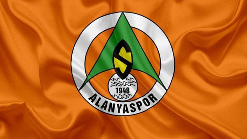 Sadece Galatasaray mı bir dev daha küme hattına yaklaştı! İşte Süper Lig'de puan durumu...