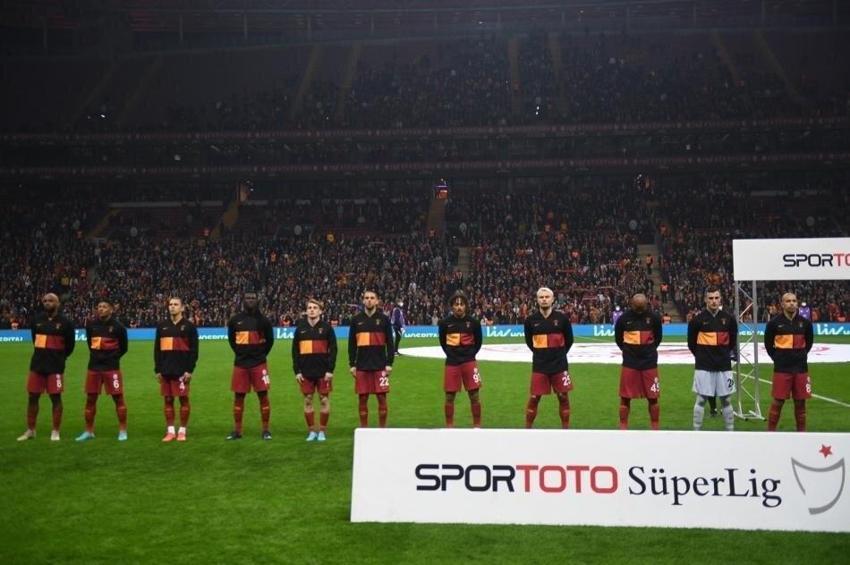 Torrent'e yetersiz dedi Galatasaray'ın oynayacağı sistemi açıkladı! Gomis...