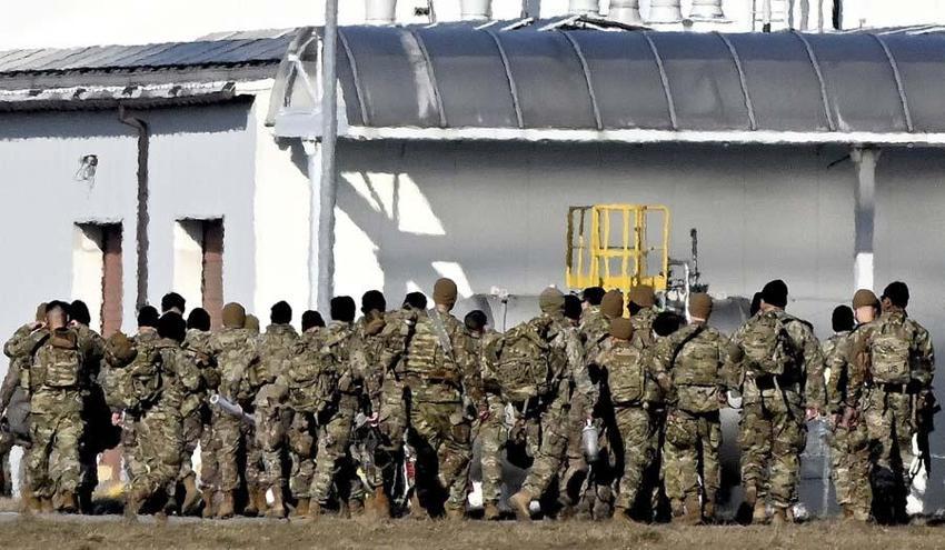 Dünya kırmızı alarmda! Rusya, Ukrayna'yı işgal edecek mi? Saatler kaldı, bölgeden son dakika gelişmeleri...