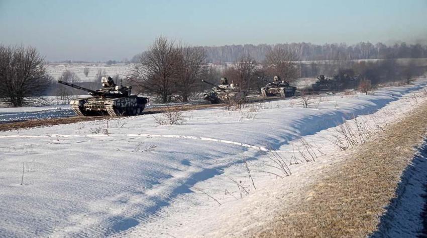 Dünya kırmızı alarmda! Rusya, Ukrayna'yı işgal edecek mi? Saatler kaldı, bölgeden son dakika gelişmeleri...