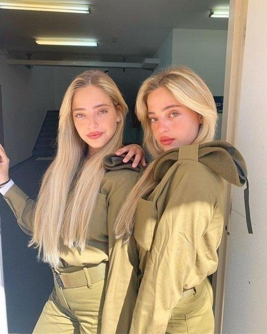 Kadın askerler fotoğrafları çekinmeden sosyal medyadan paylaştılar!