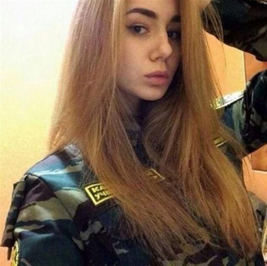 Kadın askerler fotoğrafları çekinmeden sosyal medyadan paylaştılar!