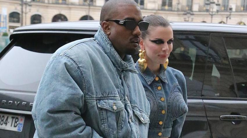 Kanye West'ten ayrılan Julia Fox podyumda tüm dikkatleri üzerinde topladı!