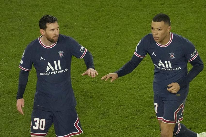 Kylian Mbappe'ye PSG'den tarihe geçecek teklif! İnanılmaz rakam...