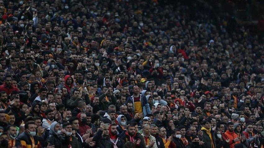 Hızlı başladı! İtalyan Sportif Direktörün ilk transferi ortaya çıktı!