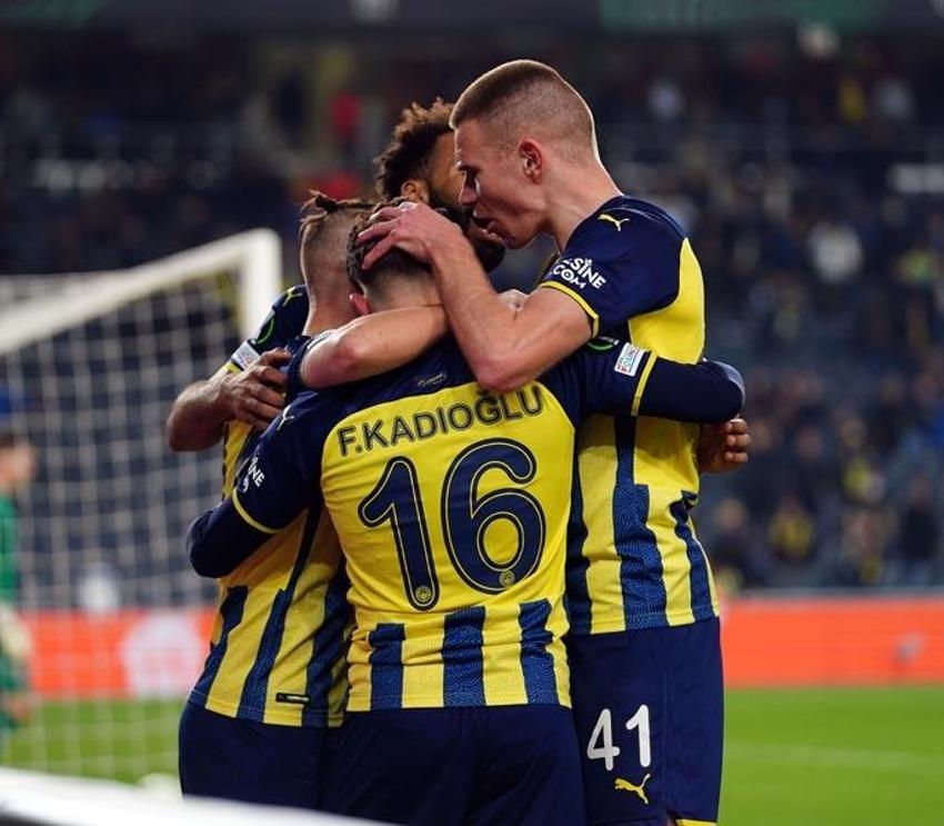 Dünkü maçtan sonra Ali Koç'a şok çağrı! 'Bu iki futbolcuyu bir dakika düşünmeden sat başkan'