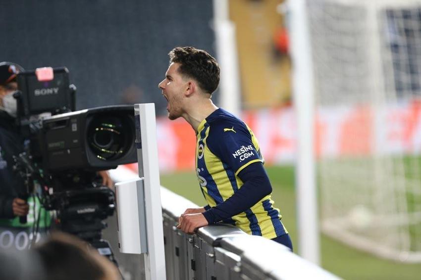 Dünkü maçtan sonra Ali Koç'a şok çağrı! 'Bu iki futbolcuyu bir dakika düşünmeden sat başkan'