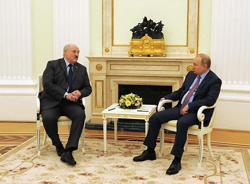 Rusya Devlet Başkanı Vladimir Putin'den Ukrayna'ya kritik çağrı: Kiev'in tek yapması gereken şey...