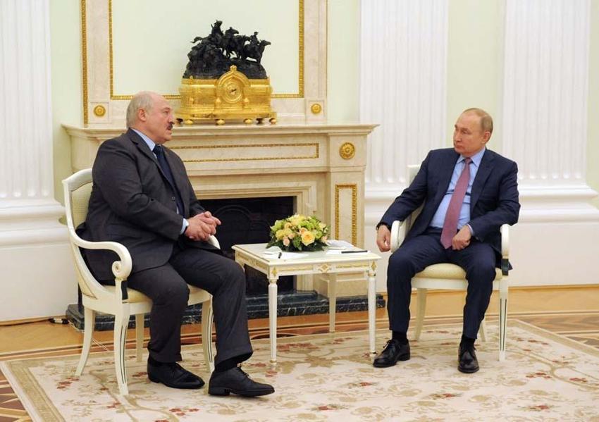 Rusya Devlet Başkanı Vladimir Putin'den Ukrayna'ya kritik çağrı: Kiev'in tek yapması gereken şey...