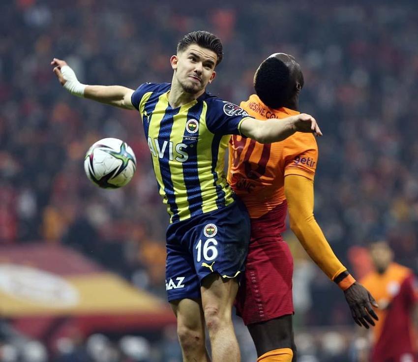 Transferde Fenerbahçe'ye tarihi Ferdi Kadıoğlu çalımı! Galatasaray, Beşiktaş ve Trabzonspor...