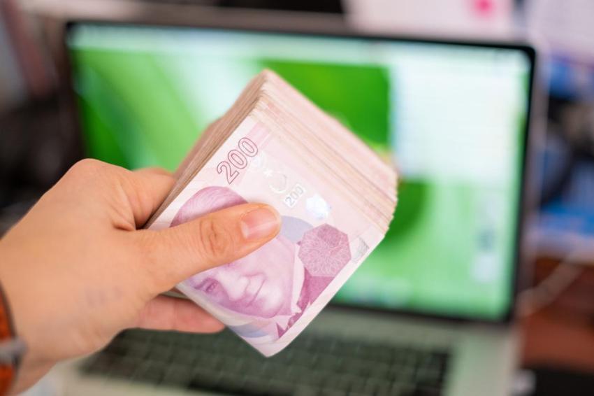 Kredi faiz oranları değişti, bankalar resmen duyurdu! Ziraat Bankası, Vakıfbank, Halkbank ve...