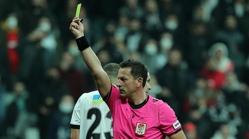 Beşiktaş-Altay maçına damga vurdu! Saha bir anda karıştı, böylesi ilk kez oluyor! Ne yaptın sen Domagoj Vida...
