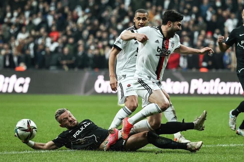 Elvir Balic'ten Önder Karaveli hakkında dikkat çeken yorum! 'Hep aynı sorun, nasıl çözecek bilmiyorum ama...'