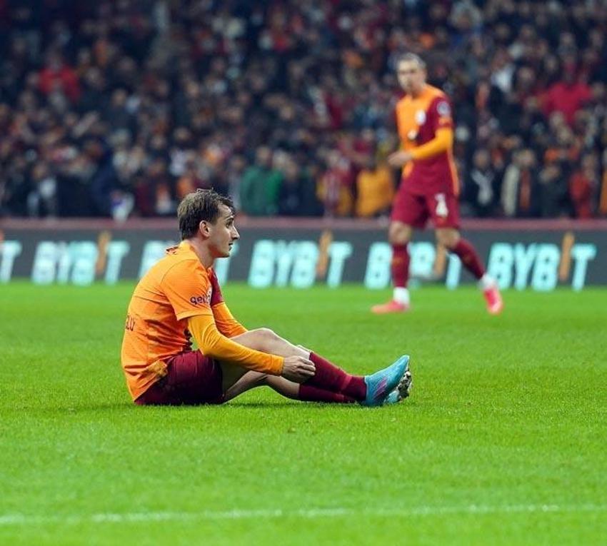 Galatasaray'da 4 kadro dışı birden! Kafile Göztepe'de Arda Turan Fatih Terim'le yemekte...